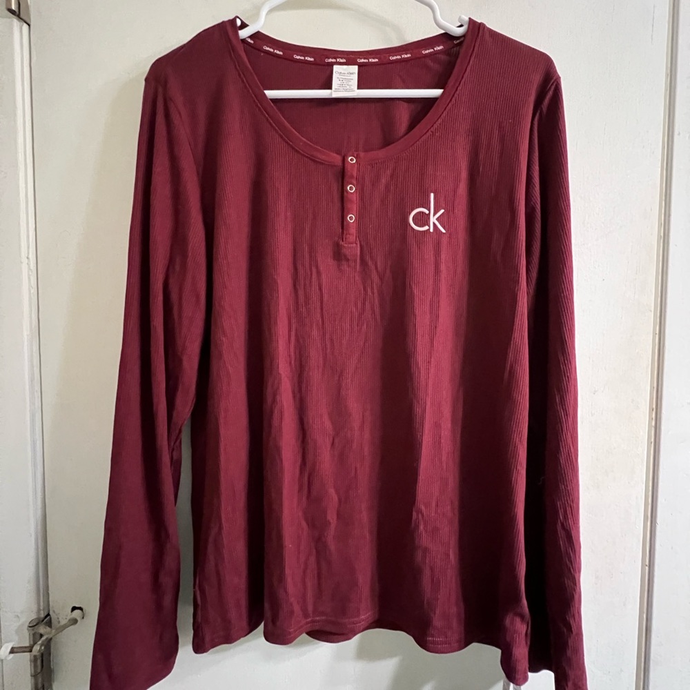 Calvin Klein pajamas set brand new never worn color: maroon
